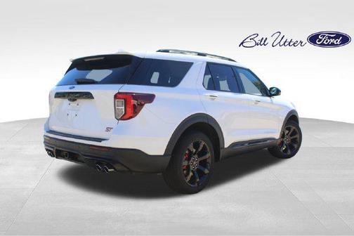 Star White Metallic Tri-Coat 2024 Ford Explorer ST