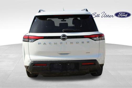 2025 Nissan Pathfinder SV 4WD