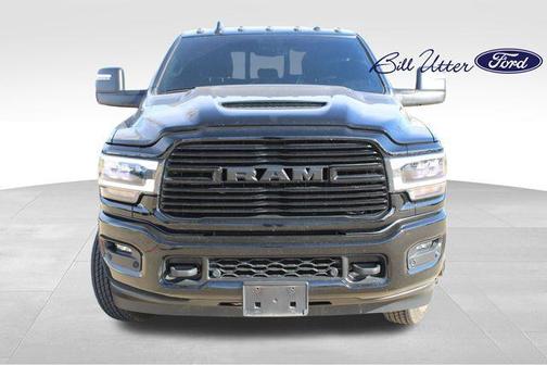 2024 RAM 3500 Laramie Crew Cab 4x4 8' Box