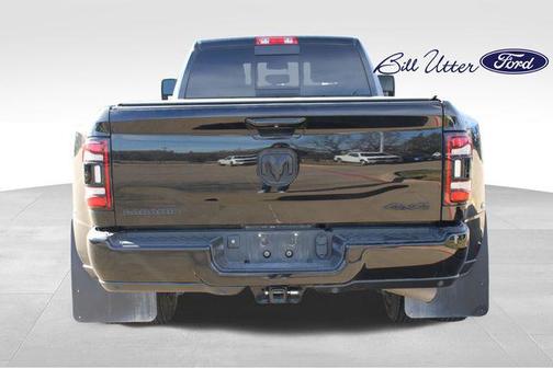 2024 RAM 3500 Laramie Crew Cab 4x4 8' Box