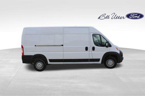 Bright White Clearcoat 2024 RAM ProMaster 2500 Tradesman
