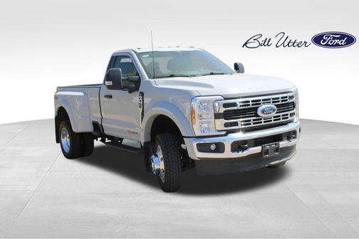 AVALANCHE 2025 Ford F-450 XL