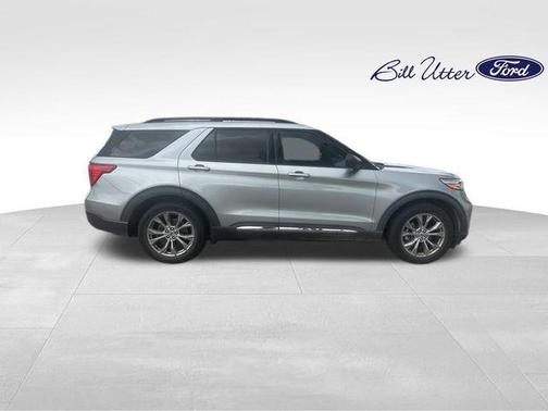 Iconic Silver Metallic 2020 Ford Explorer XLT