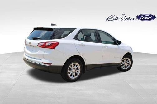 Summit White 2018 Chevrolet Equinox LS