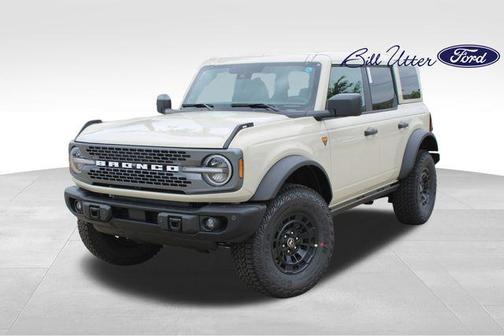 Desert Sand 2026 Ford Bronco Badlands
