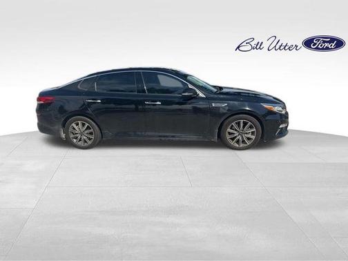 Ebony Black 2019 Kia Optima EX