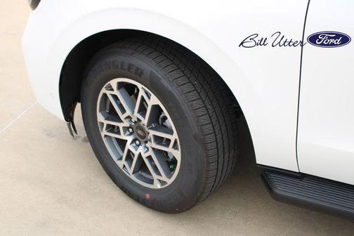 2025 Ford Expedition Max Active 4x2