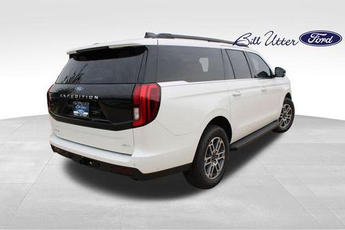 2025 Ford Expedition Max Active 4x2