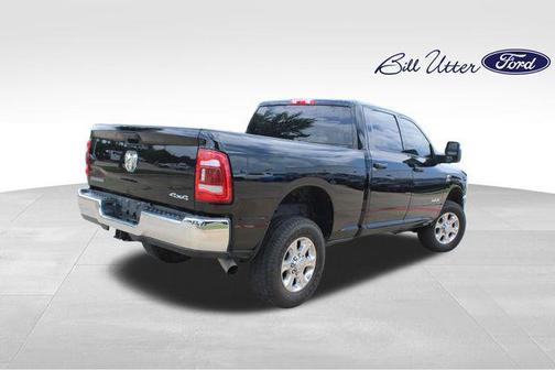 Diamond Black Crystal Pearlcoat 2024 RAM 2500 Big Horn Crew Cab 4x4 6'4' Box