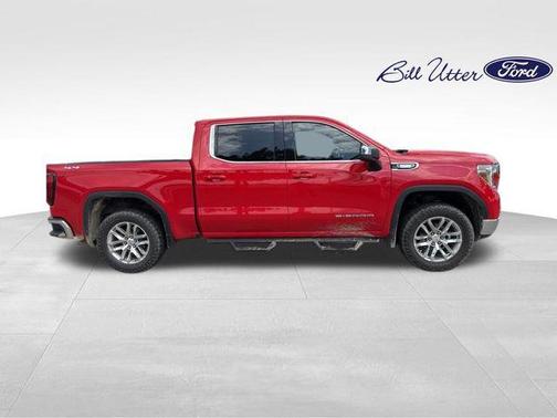 Cardinal Red 2022 GMC Sierra 1500 SLE
