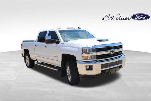 Summit White 2017 Chevrolet Silverado 2500 LTZ