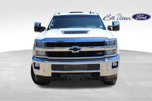 Summit White 2017 Chevrolet Silverado 2500 LTZ