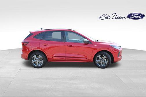 RAPID RED MET TINTED CC 2023 Ford Escape ST-Line