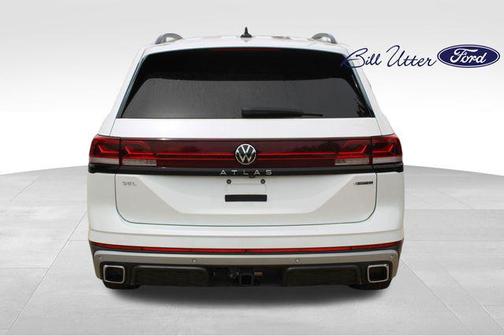 Opal White 2024 Volkswagen Atlas 2.0T SEL