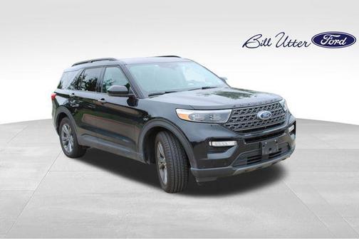 AGATE BLACK METALLIC 2022 Ford Explorer XLT
