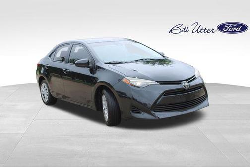 Black Sand Pearl 2017 Toyota Corolla LE