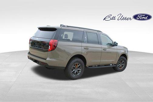 Marsh Gray 2026 Ford Expedition Tremor