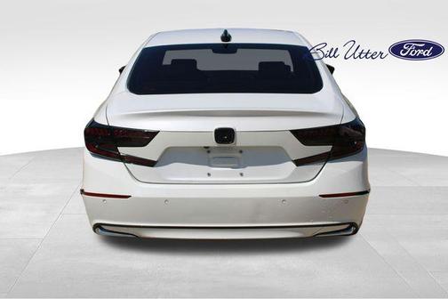 Platinum White Pearl 2022 Honda Accord Hybrid EX-L