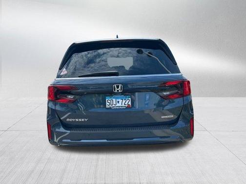 2025 Honda Odyssey Touring