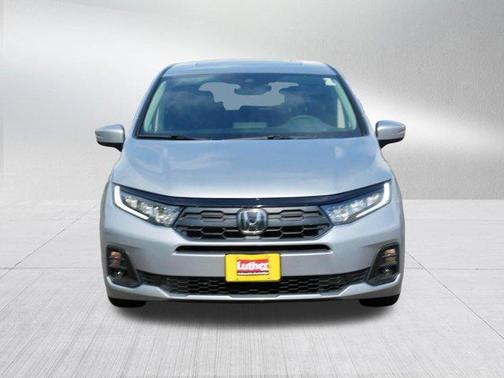 Solar Silver Metallic 2026 Honda Odyssey EX-L