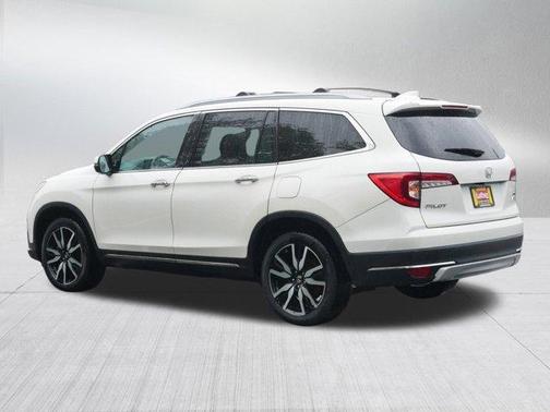 2019 Honda Pilot Touring 8-Passenger