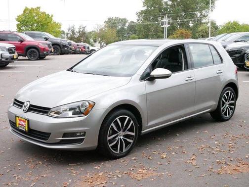 2017 Volkswagen Golf TSI SE 4-Door