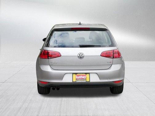 2017 Volkswagen Golf TSI SE 4-Door