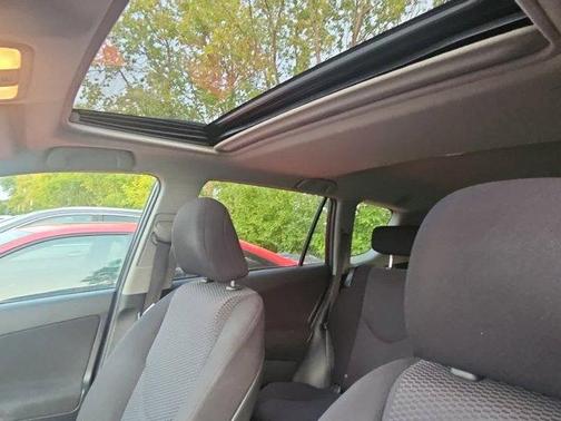 2009 Toyota RAV4 Sport