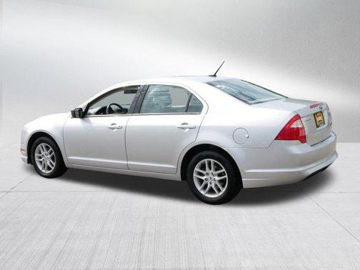 2012 Ford Fusion S