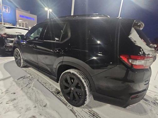 2025 Honda Pilot Black Edition