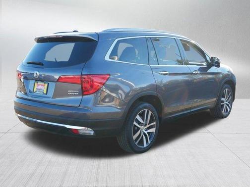 2018 Honda Pilot Touring