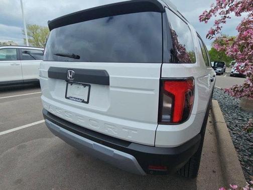 Platinum White Pearl 2026 Honda Passport Sport