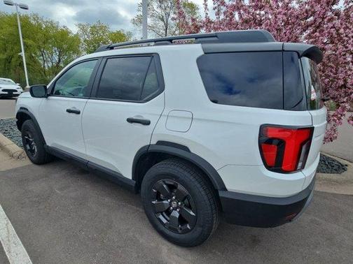Platinum White Pearl 2026 Honda Passport Sport