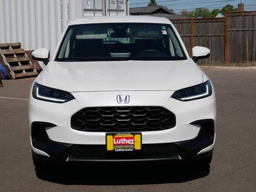 Platinum White Pearl 2023 Honda HR-V LX