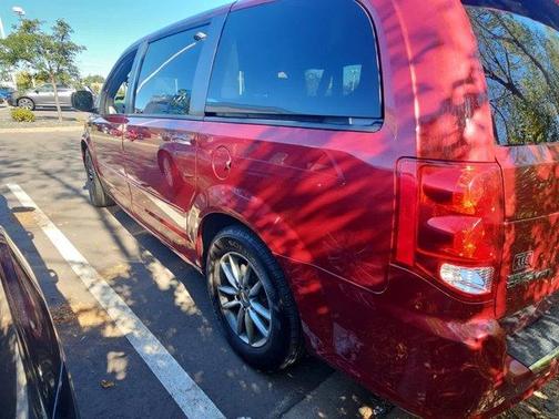 2014 Dodge Grand Caravan AVP/SE