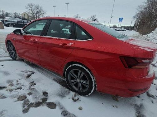 2019 Volkswagen Jetta 1.4T R-Line