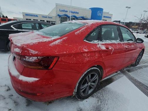 2019 Volkswagen Jetta 1.4T R-Line