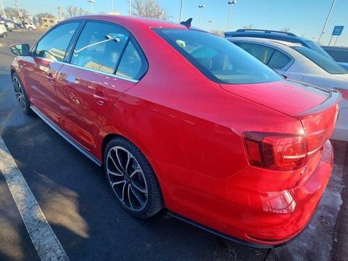 2017 Volkswagen Jetta GLI