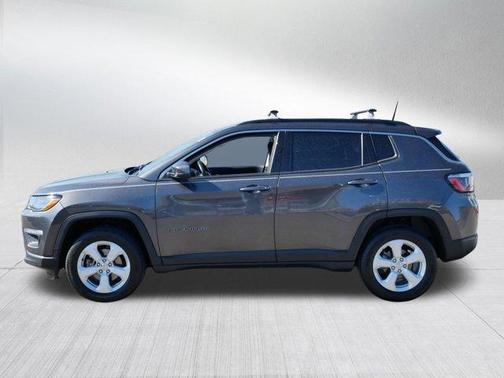 Granite Crystal Clearcoat Metallic 2018 Jeep Compass Latitude