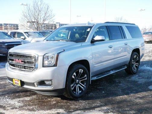 2017 GMC Yukon XL SLT