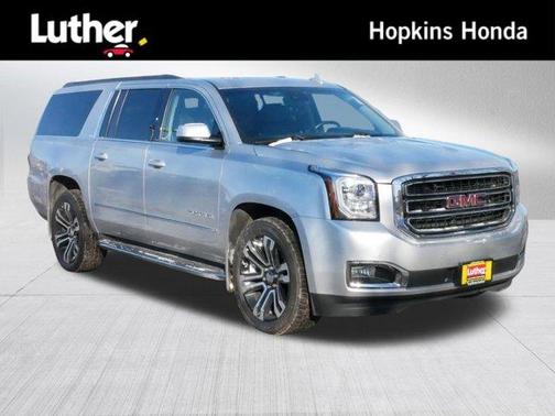 2017 GMC Yukon XL SLT