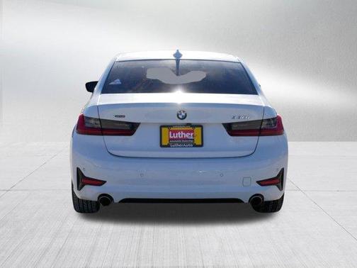 2020 BMW 330 i xDrive