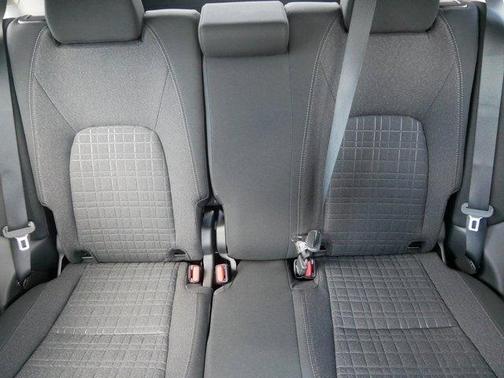 Modern Steel Metallic 2026 Honda HR-V LX