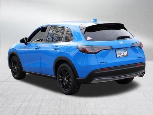 Boost Blue Pearl 2027 Honda HR-V Sport