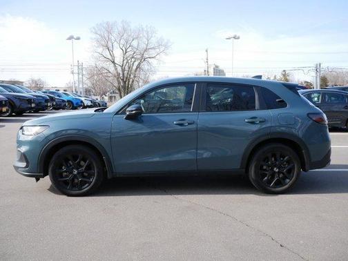 Pearl 2024 Honda HR-V Sport