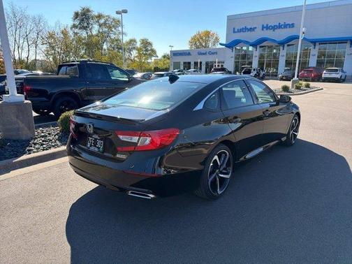 2022 Honda Accord Sport SE