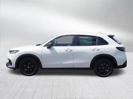 Platinum White Pearl 2026 Honda HR-V Sport