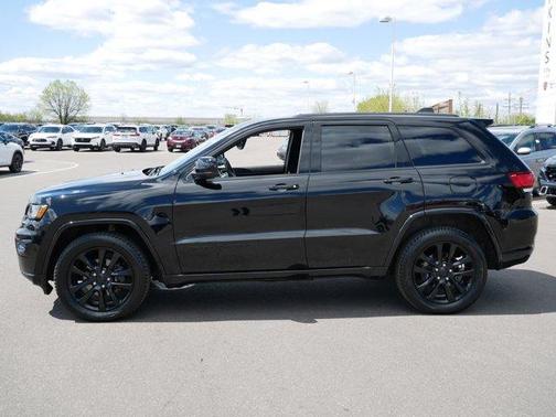 Diamond Black 2020 Jeep Grand Cherokee Altitude