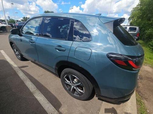 Pearl 2024 Honda HR-V EX-L