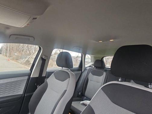 2022 Volkswagen Taos 1.5T S